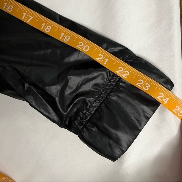 Koral Womens size S Black Reptile Print Janus Python Full Zip Jacket Gym Lined - Picture 6 of 10